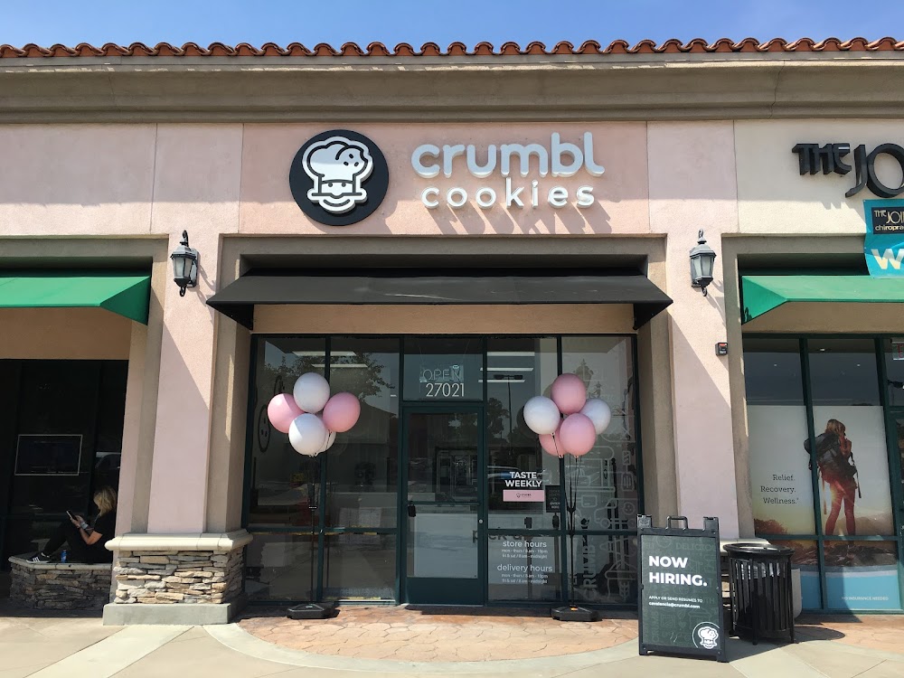 Crumbl Cookies – Valencia