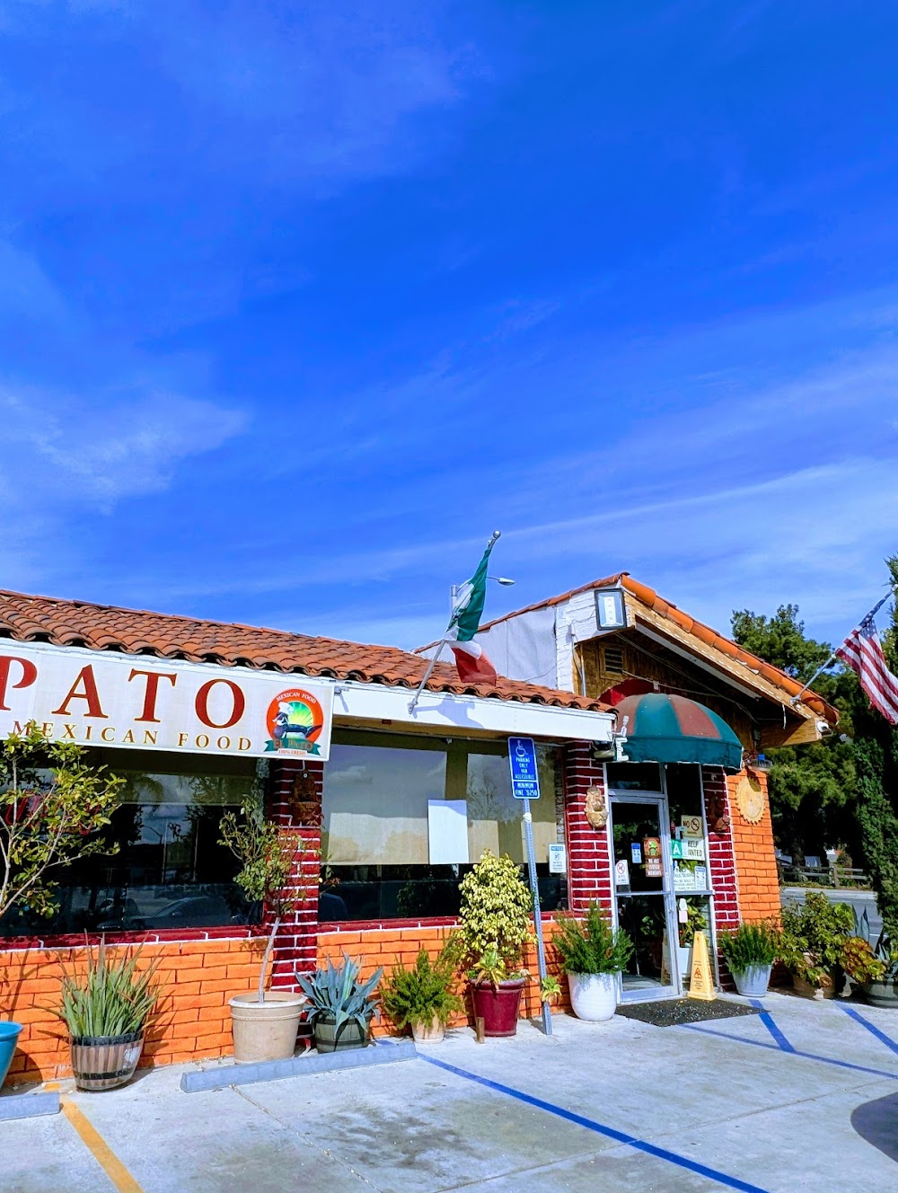 El Pato Restaurant