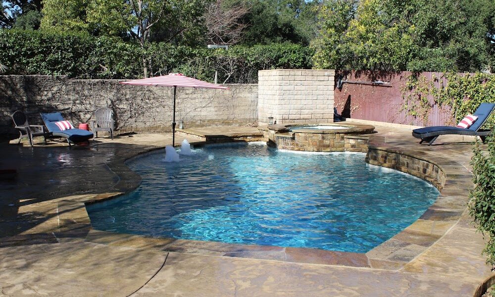 GI Construction Signature Pools and Spas
