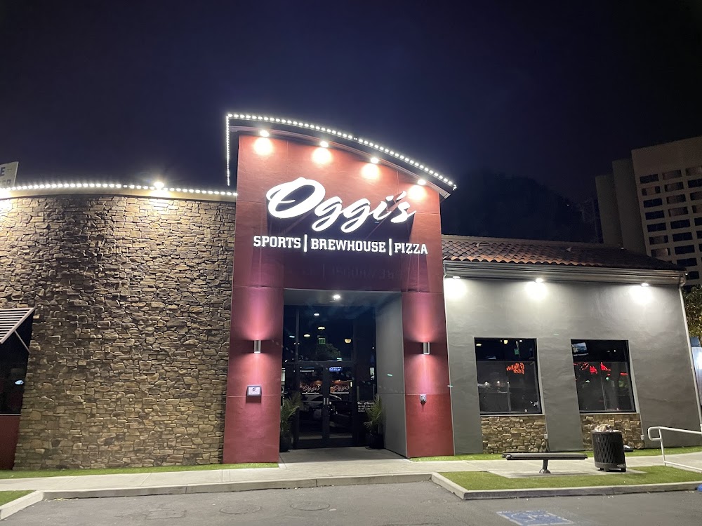 Oggi’s | Sports, Brewhouse & Pizza